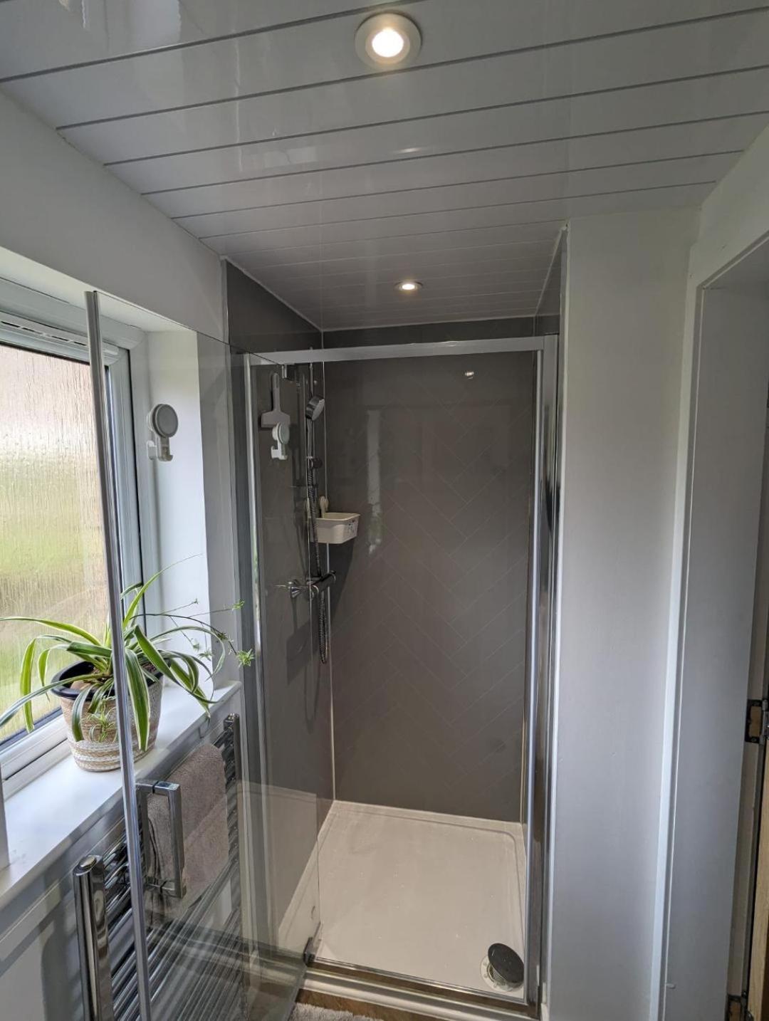 En-Suite Double Room With Private Entrance إدنبرة المظهر الخارجي الصورة